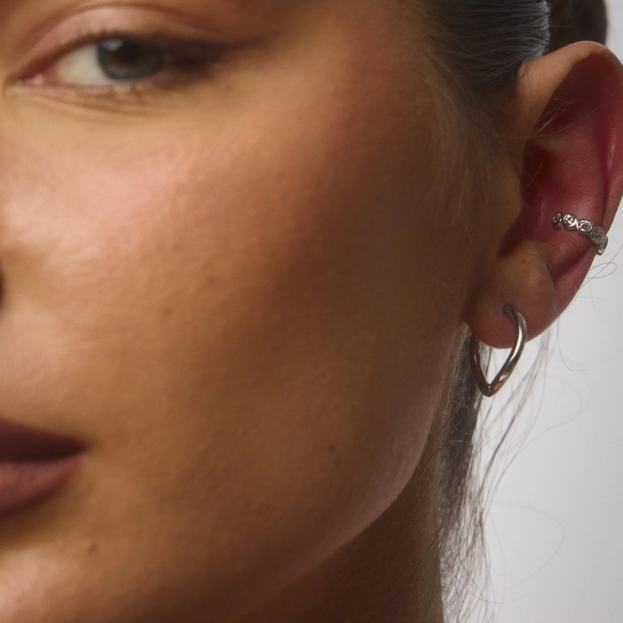 Adele Hoops - Image 4