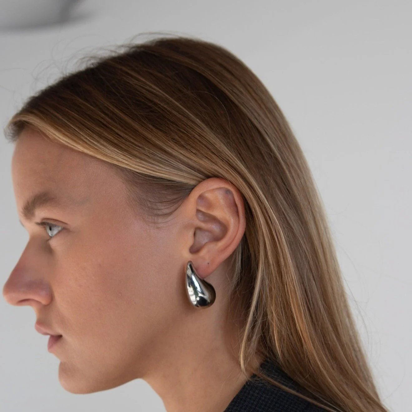 Bianca Earrings - Image 6