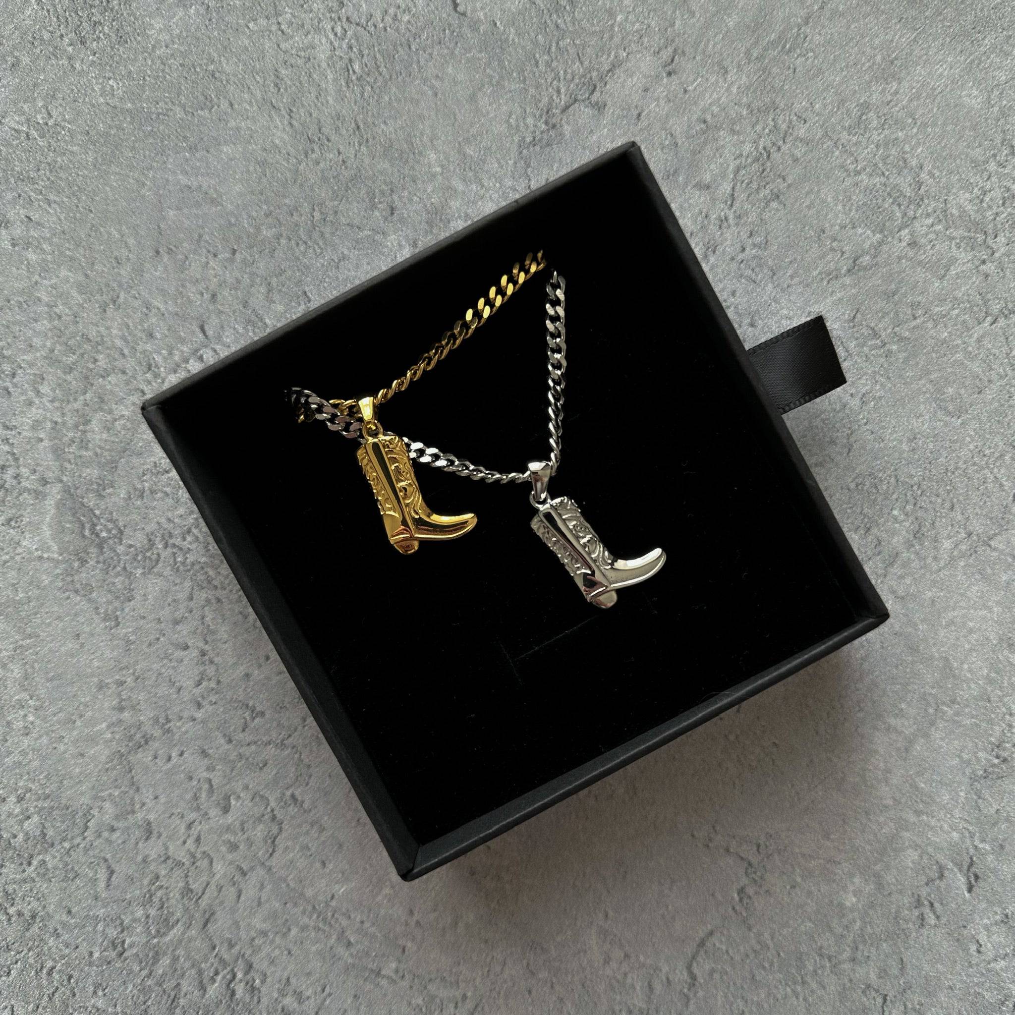Boot Pendant Necklace - Image 4